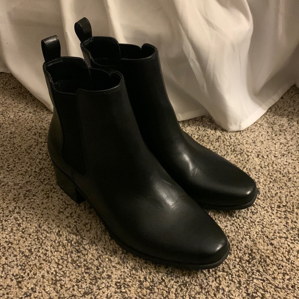 Women’s A New Day Ellie Chelsea Boots, NWOT